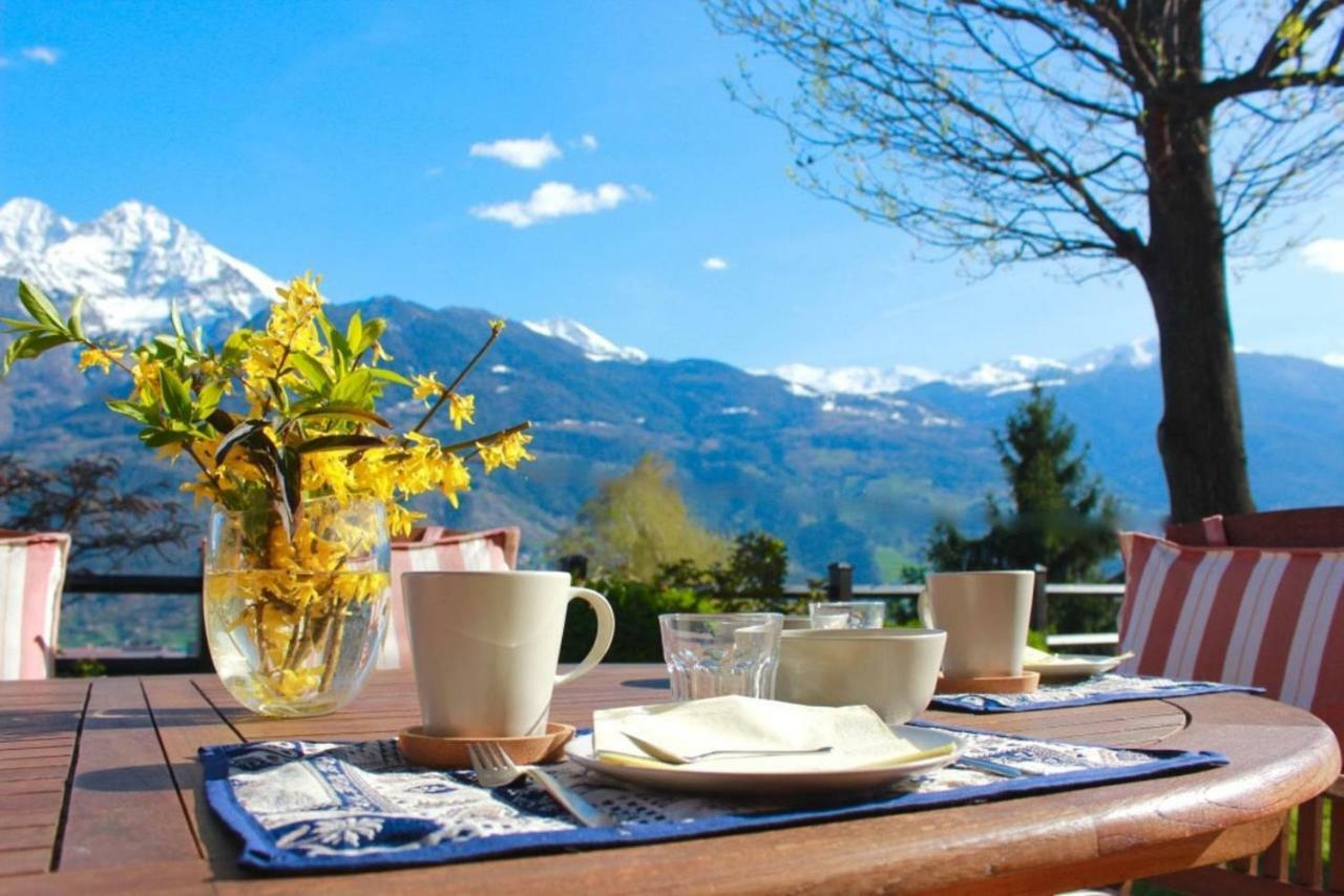 Bed & Breakfast Chez Berry Aosta Exterior photo