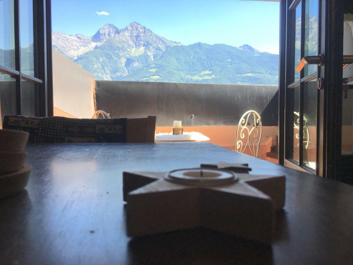 Bed & Breakfast Chez Berry Aosta Exterior photo